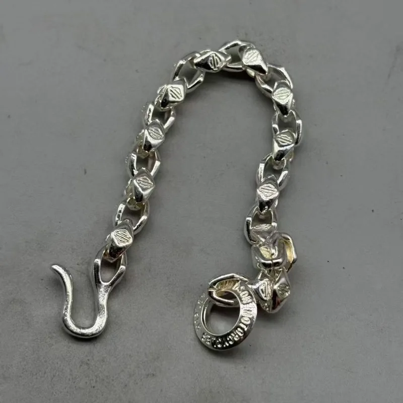 Tibetan silver fashion handmade statue bracelet classic style personalized jewelry cool gift
Tibetan silver fashion handmade statue bracelet classic style personalized jewelry cool gift