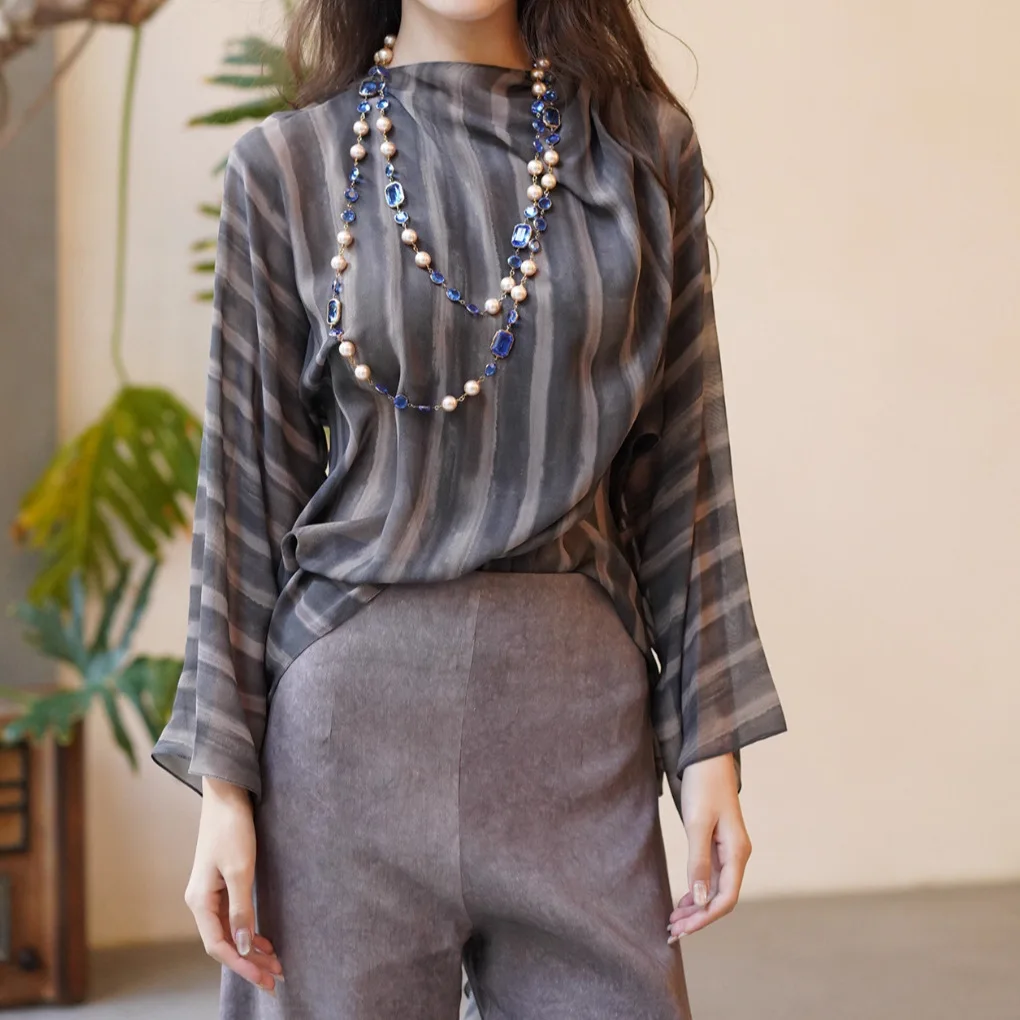 Withered Spring/summer New Striped Ribbon One Shoulder Buckle Silk Top Simple And Elegant Micro Transparent Hoodie
Withered Spring/summer New Striped Ribbon One Shoulder Buckle Silk Top Simple And Elegant Micro Transparent Hoodie