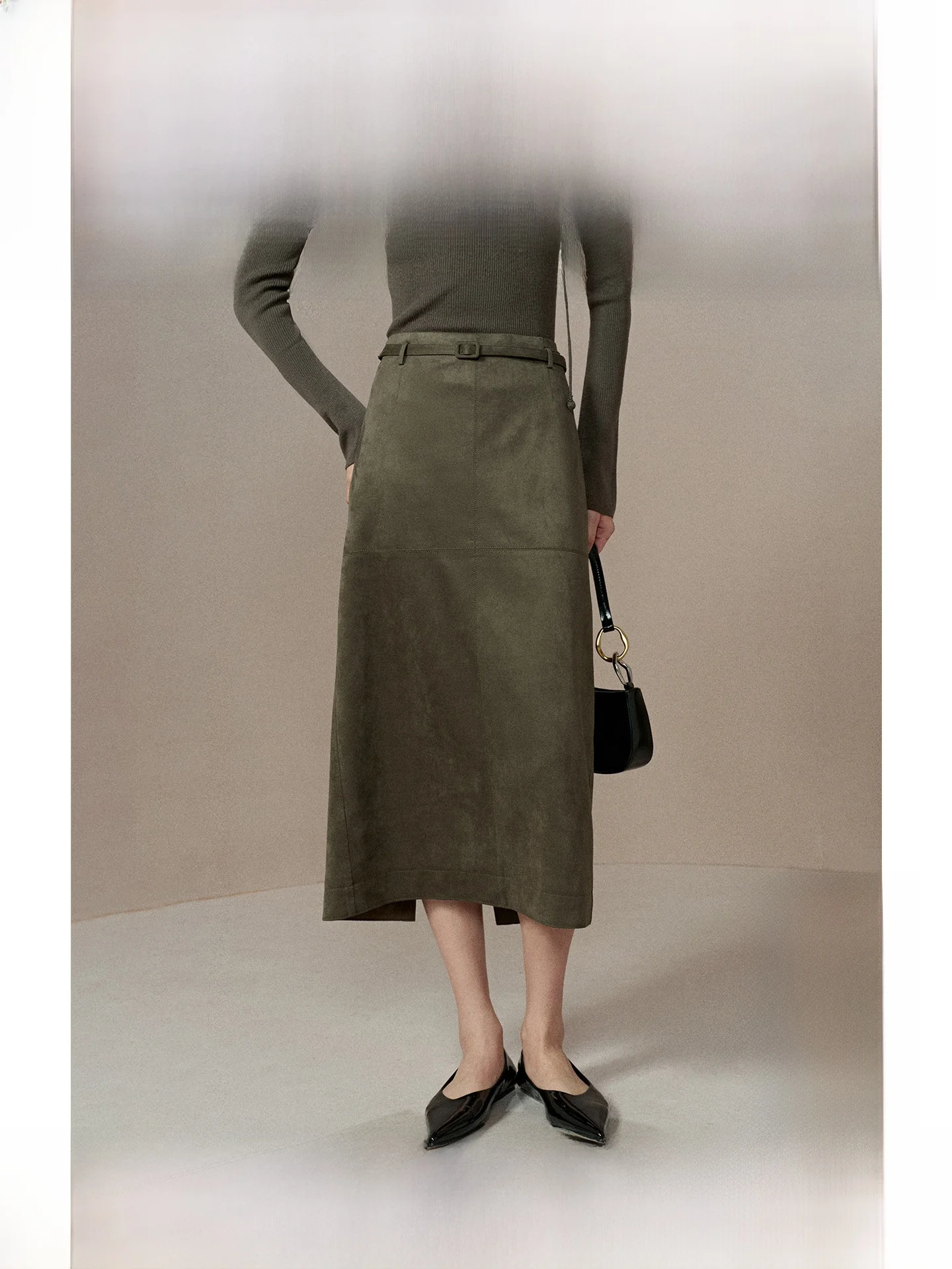 Женская замшевая прямая юбка Ele с поясом, осенне-зимняя, модная, в стиле ретро, с завышенной талией, из полиэфирного волокна, для повседневной носки
Женская замшевая прямая юбка Ele с поясом, осенне-зимняя, модная, в стиле ретро, с завышенной талией, из полиэфирного волокна, для повседневной носки