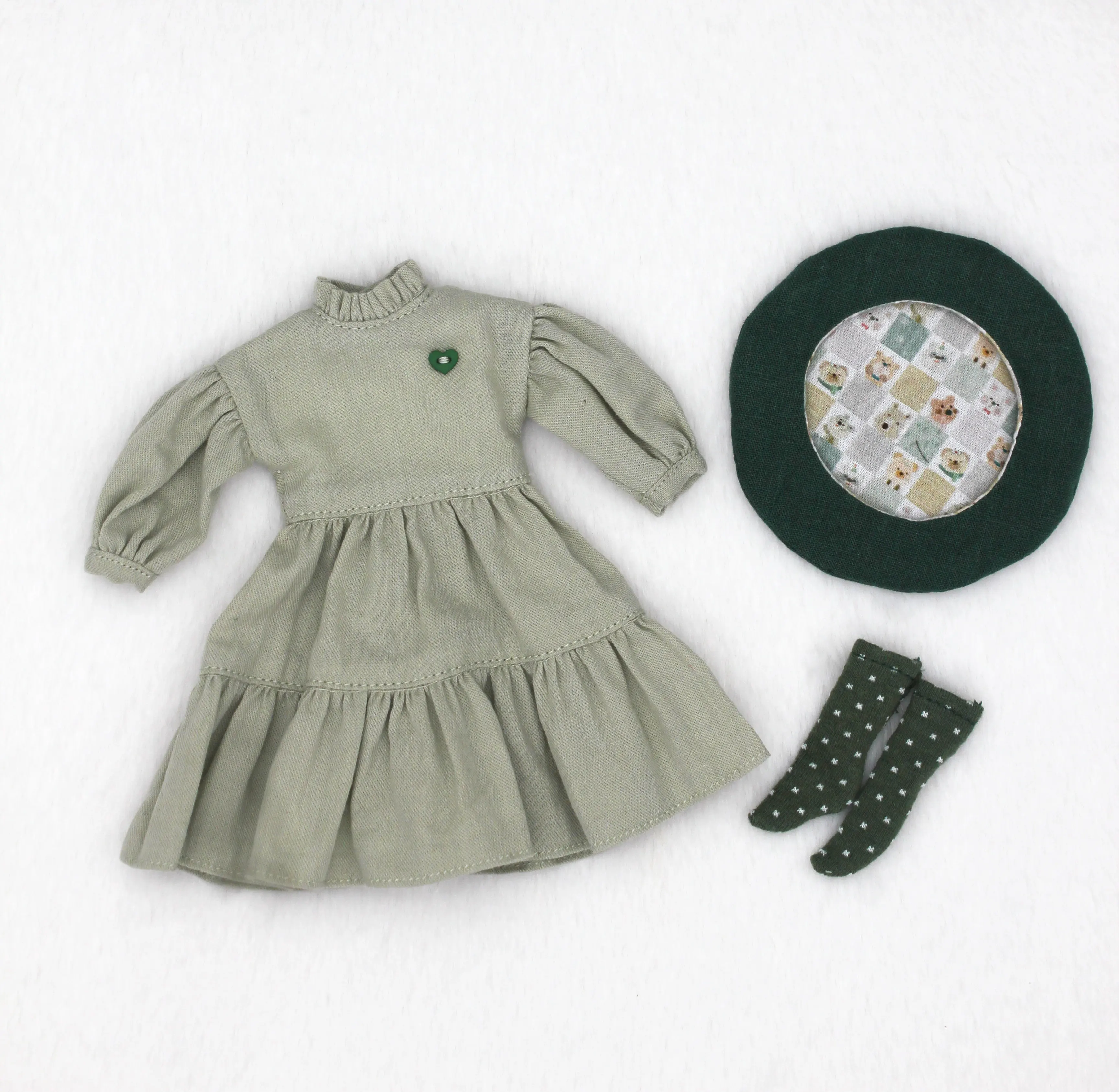Dula Doll Clothes freshen Mint green dress beret set Blythe Qbaby ob24 ob22 Azone Licca ICY JerryB 1/6 Doll Accessories
Dula Doll Clothes freshen Mint green dress beret set Blythe Qbaby ob24 ob22 Azone Licca ICY JerryB 1/6 Doll Accessories