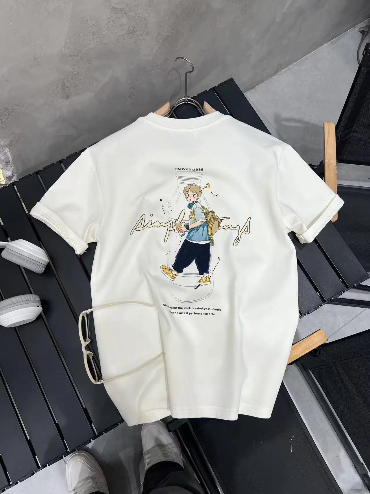 American trend all-round collar short-sleeved T-shirt summer new men's loose print casual half-sleeved T-shirt
American trend all-round collar short-sleeved T-shirt summer new men's loose print casual half-sleeved T-shirt