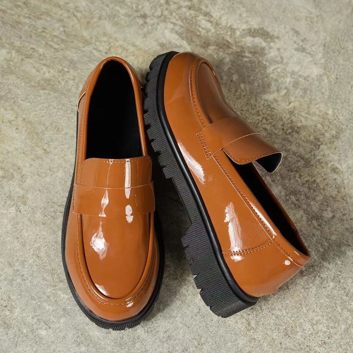 New Ladies Fashion Round Toe Retro Solid Color Mary Jane Shoes Daily Casual Shopping Ladies High Heels Zapatos Mujer
New Ladies Fashion Round Toe Retro Solid Color Mary Jane Shoes Daily Casual Shopping Ladies High Heels Zapatos Mujer