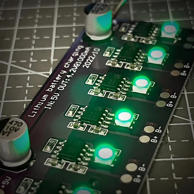 Charging Module PCB Circuit Board Charger Array Input For 18650 4.2V3.7V Lithium Battery Electric Scooter Accessories
Charging Module PCB Circuit Board Charger Array Input For 18650 4.2V3.7V Lithium Battery Electric Scooter Accessories
