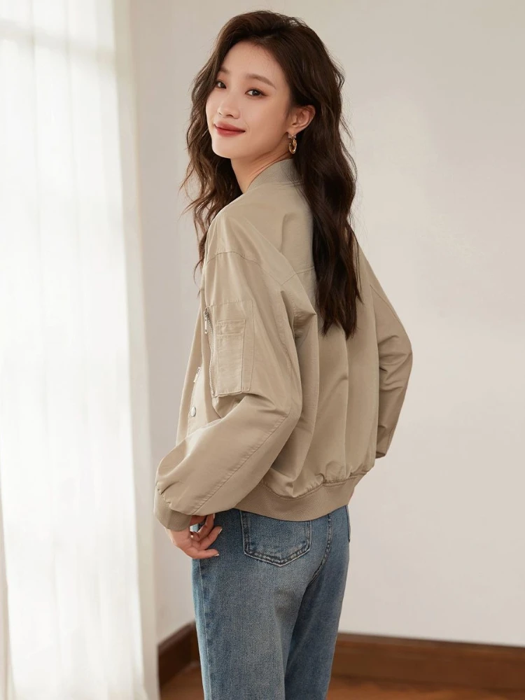 2025 Spring Autumn Loose Baseball Jacket Versatile Minimalist Design Women's Coat Top
2025 Spring Autumn Loose Baseball Jacket Versatile Minimalist Design Women's Coat Top