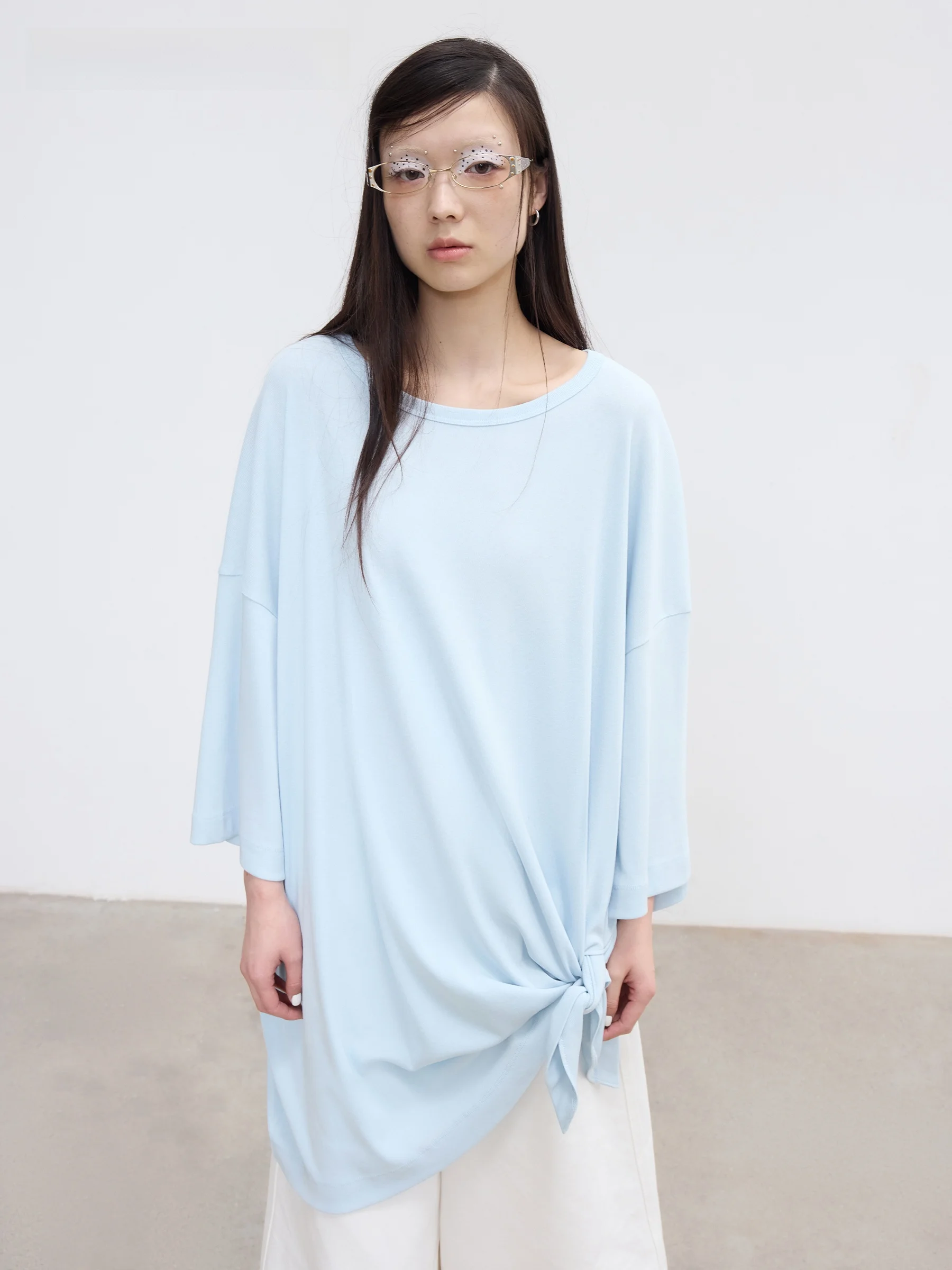 VERMO Women's Loose Fit Linen Cotton Short Sleeve T-Shirt Comfortable Texture Large Silhouette Casual Style round Neck Top
VERMO Women's Loose Fit Linen Cotton Short Sleeve T-Shirt Comfortable Texture Large Silhouette Casual Style round Neck Top