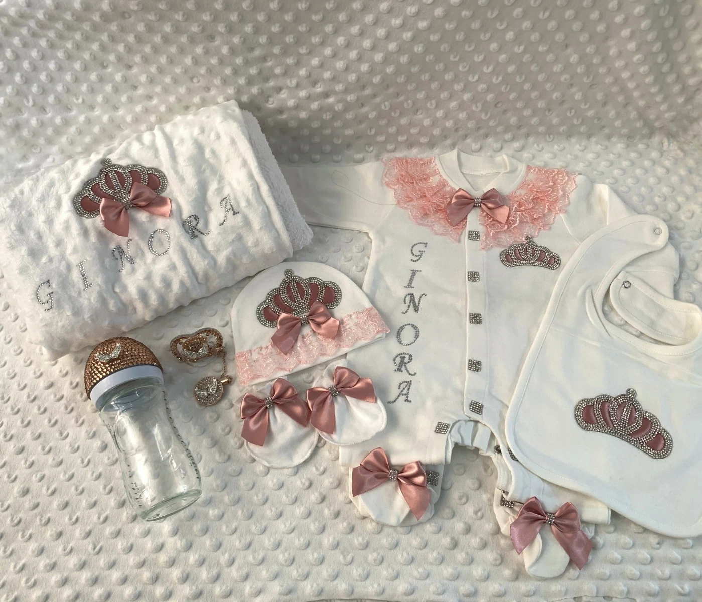 Baby Girl Boy Princess Prince Hospital Exit Newborn Bling Outfits Baby Bottles Gift Set Baby Shower Gift 5pcs Crown Romper
Baby Girl Boy Princess Prince Hospital Exit Newborn Bling Outfits Baby Bottles Gift Set Baby Shower Gift 5pcs Crown Romper