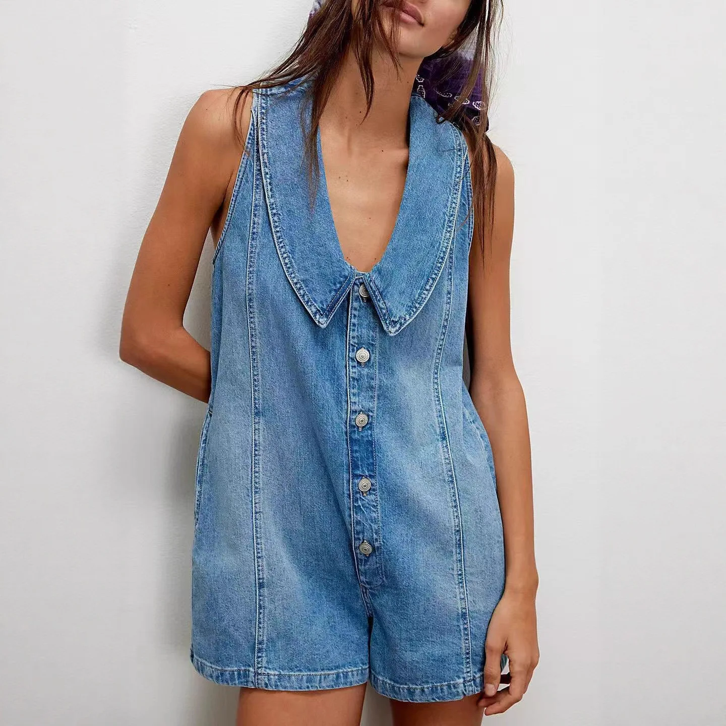 2025 New Fashion Doll Collar Sleeveless Washed Denim Overalls Women's Shorts Pants Cotton Fabric Midi Waist Summer Outfit
2025 New Fashion Doll Collar Sleeveless Washed Denim Overalls Women's Shorts Pants Cotton Fabric Midi Waist Summer Outfit