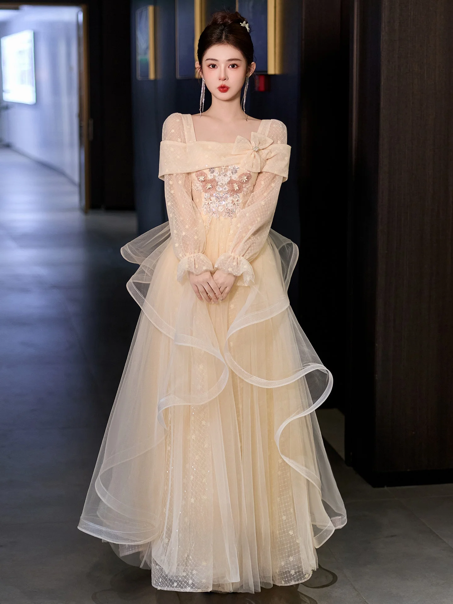 Ele Princ Sle Evening Gown for Women Beautiful Music Student Ball Dr Luxury Sensation Perfect for Year End Par
Ele Princ Sle Evening Gown for Women Beautiful Music Student Ball Dr Luxury Sensation Perfect for Year End Par