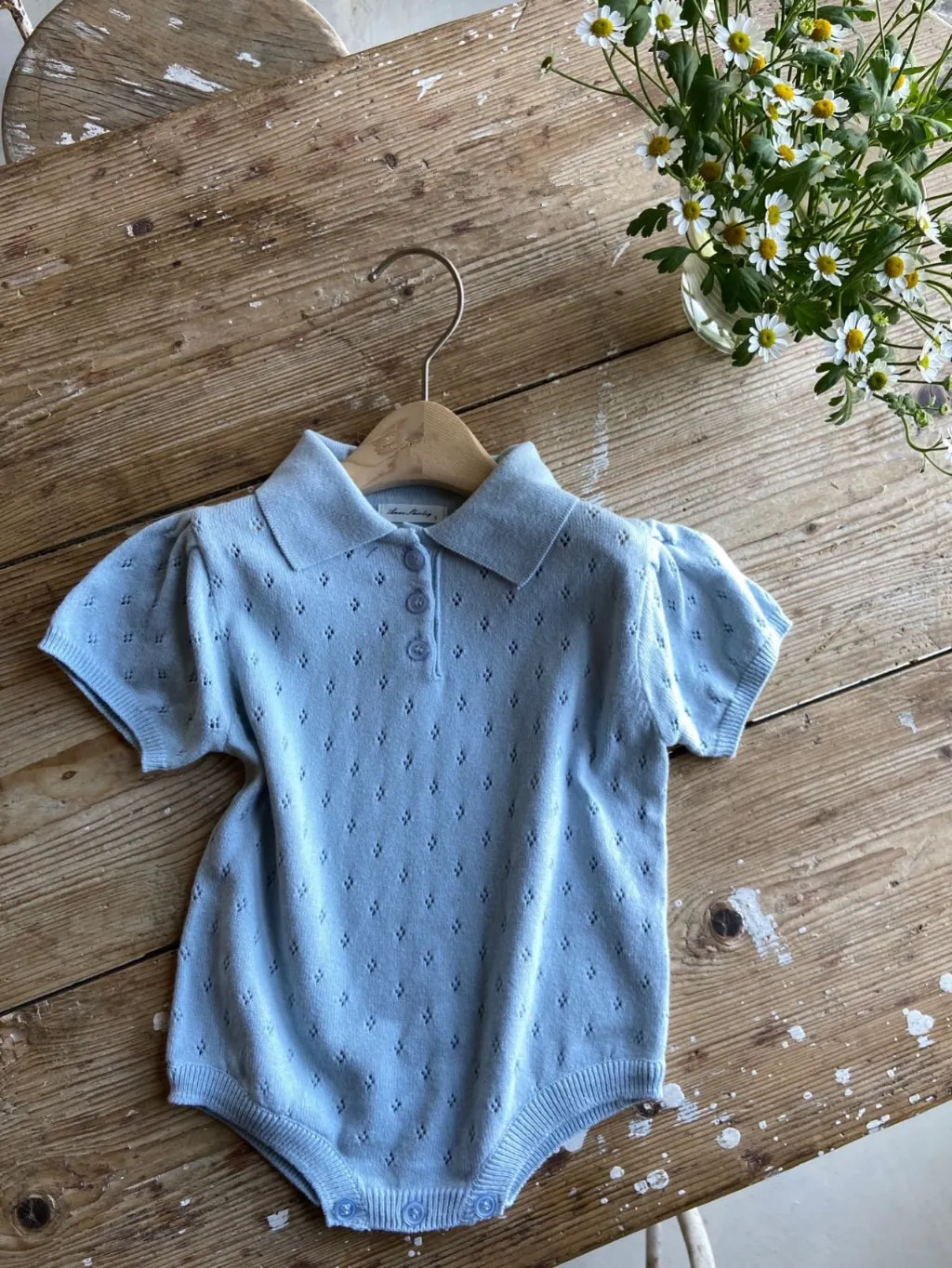 2025 Summer New Baby Short Sleeve Bodysuit Cotton Infant Boy Girl Knitted Hollow Out Casual Jumpsuit Newborn Toddler Clothes
2025 Summer New Baby Short Sleeve Bodysuit Cotton Infant Boy Girl Knitted Hollow Out Casual Jumpsuit Newborn Toddler Clothes