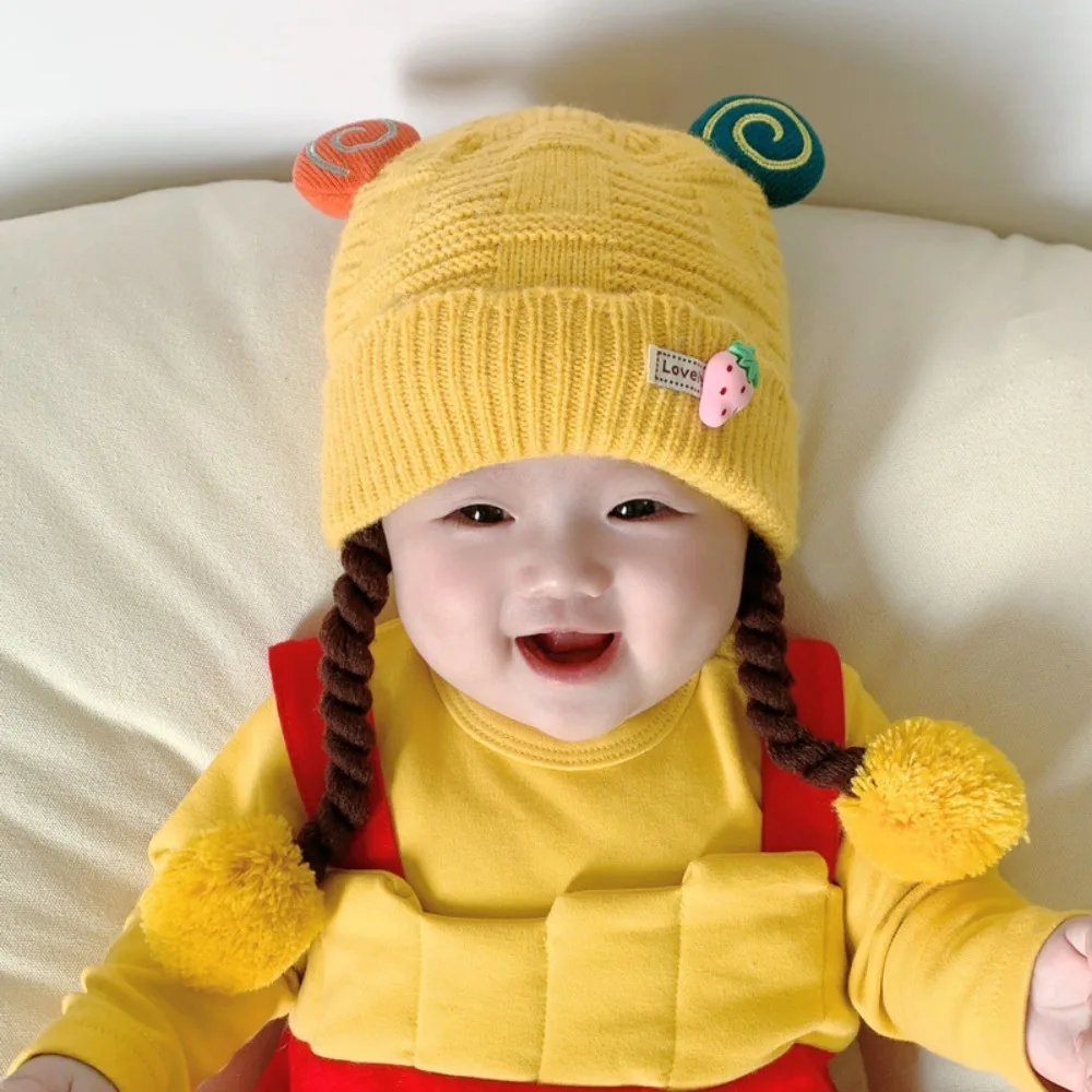 Cute Baby Hat Autumn Winter Warm Ear Protection Cotton Knitted Wig Braids Baby Caps Windproof Thickening Earflap Hats Bonnet
Cute Baby Hat Autumn Winter Warm Ear Protection Cotton Knitted Wig Braids Baby Caps Windproof Thickening Earflap Hats Bonnet