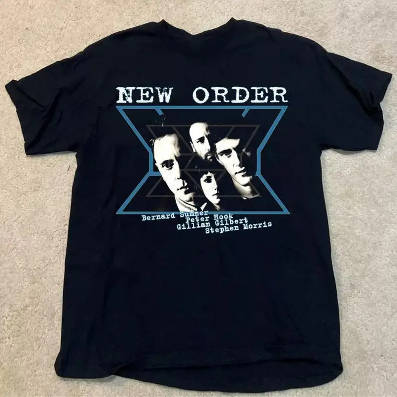 Новый альбом группы заказа, музыка для фанатов, футболка всех размеров
Новый альбом группы заказа, музыка для фанатов, футболка всех размеров