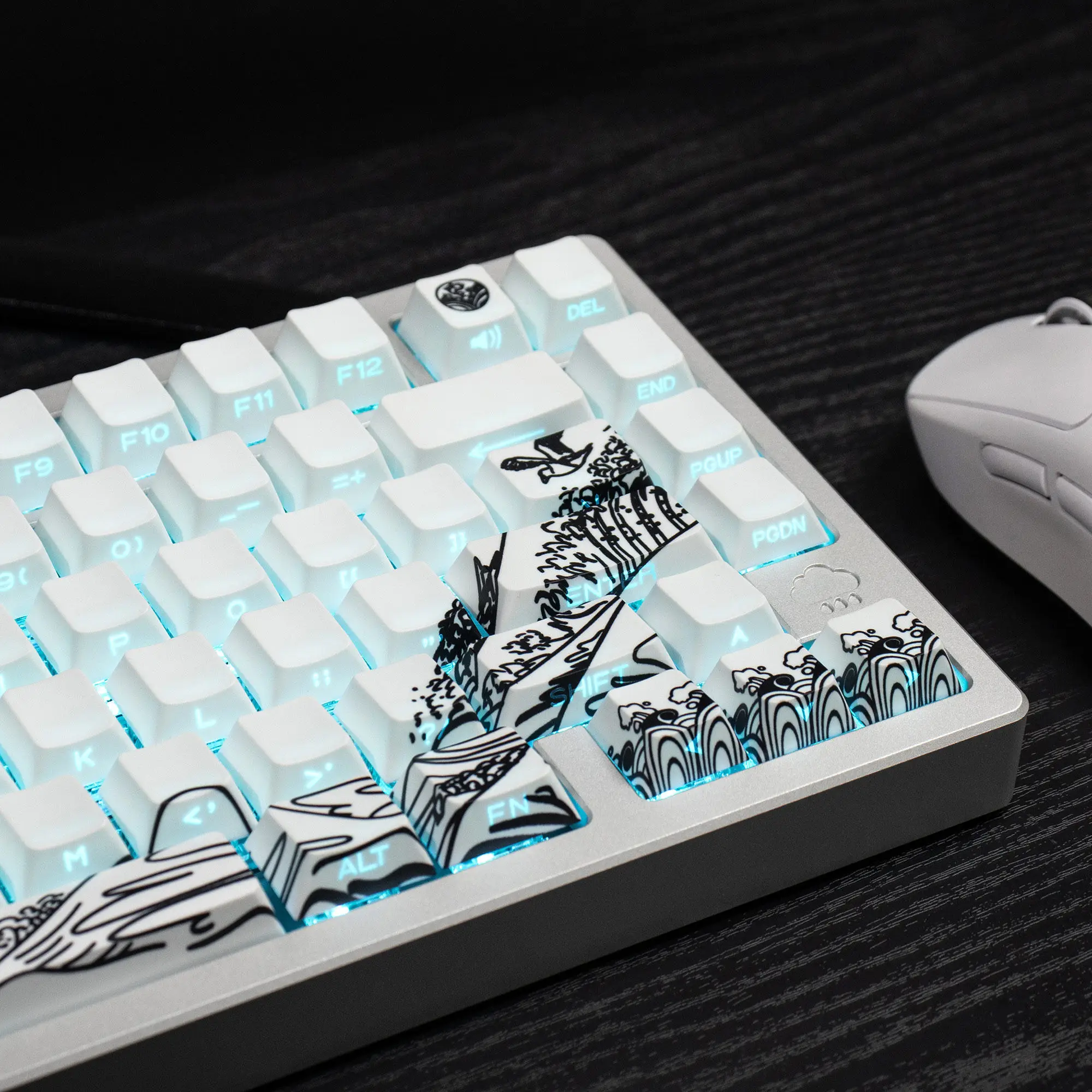 128-key Ukiyo-e style white keycaps, PBT material, Cherry height.
128-key Ukiyo-e style white keycaps, PBT material, Cherry height.