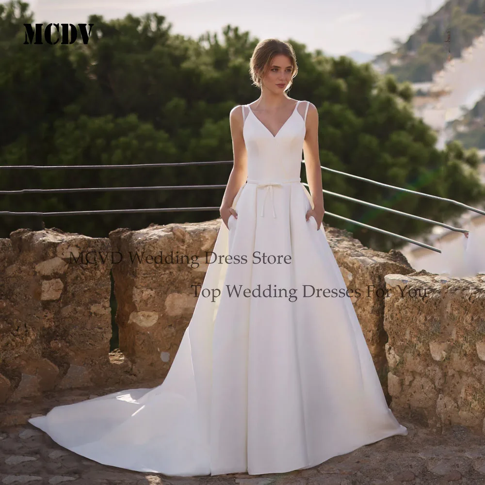 MCDV A-Line Satin V-Neck Wedding Dresses For Women Pocket V-Neck Backless Sleeveless Goddess Bride Robe De Mariee Customized
MCDV A-Line Satin V-Neck Wedding Dresses For Women Pocket V-Neck Backless Sleeveless Goddess Bride Robe De Mariee Customized