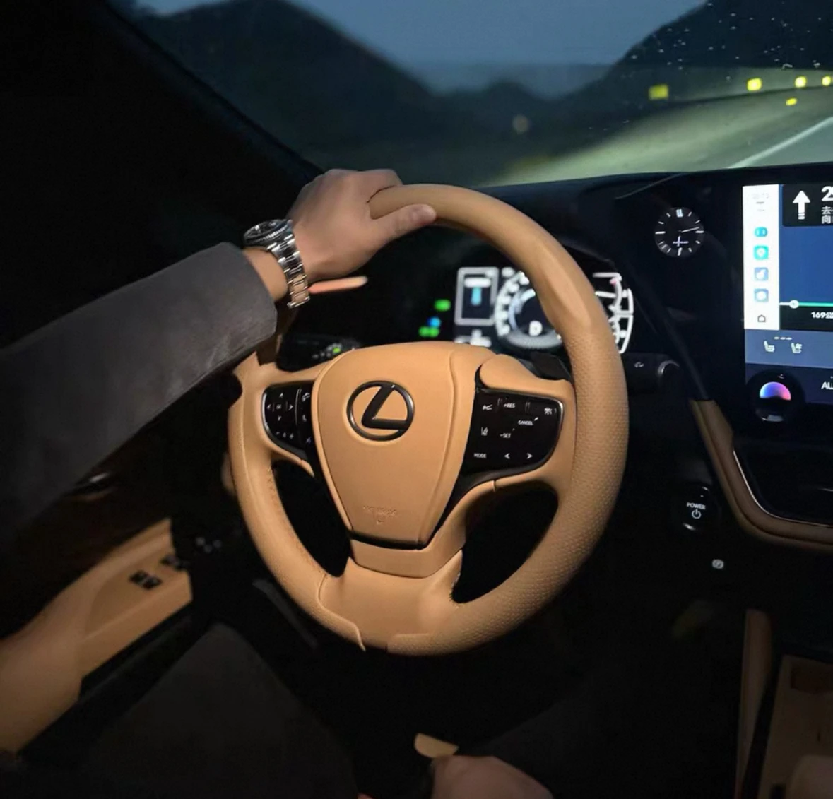 Car 8D Nappa Leather Steering Wheel Cover For Lexus F Sport ES200 ES300 RX300 LS500h GS300 IS300 CT200h NX300 UX300 LX570 GX
Car 8D Nappa Leather Steering Wheel Cover For Lexus F Sport ES200 ES300 RX300 LS500h GS300 IS300 CT200h NX300 UX300 LX570 GX