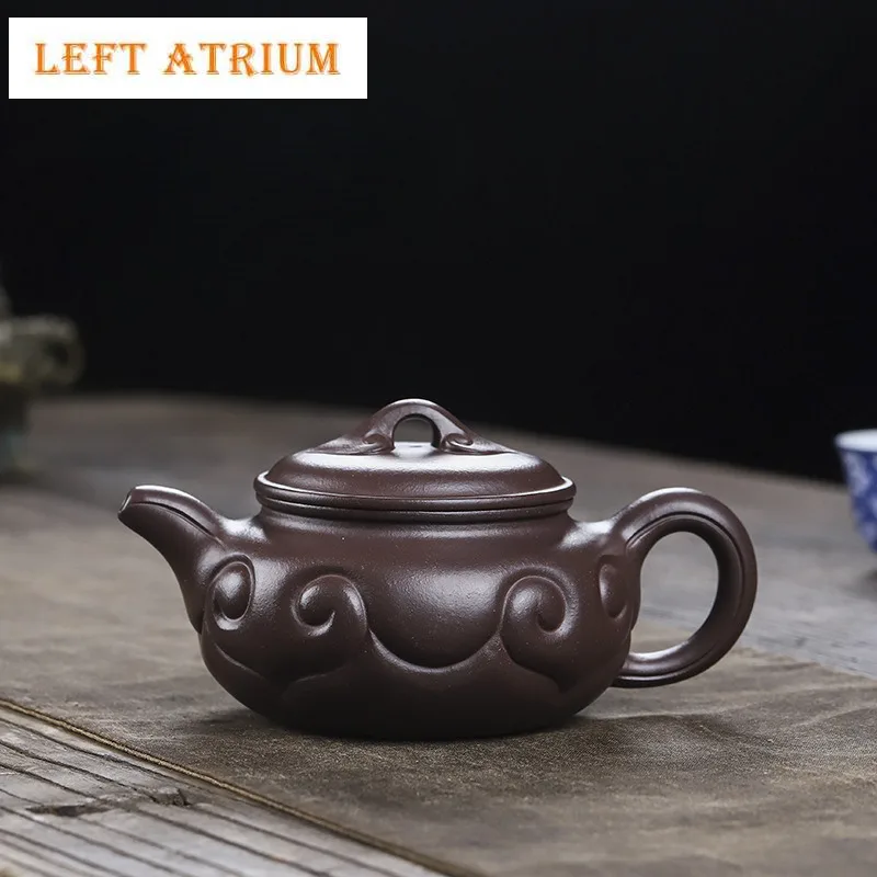 520ml Authentic Yixing Purple Clay Teapots Famous Handmade Antique Ruyi Pot Raw Ore Purple Mud Kettle Chinese Zisha Tea Set Gift
520ml Authentic Yixing Purple Clay Teapots Famous Handmade Antique Ruyi Pot Raw Ore Purple Mud Kettle Chinese Zisha Tea Set Gift