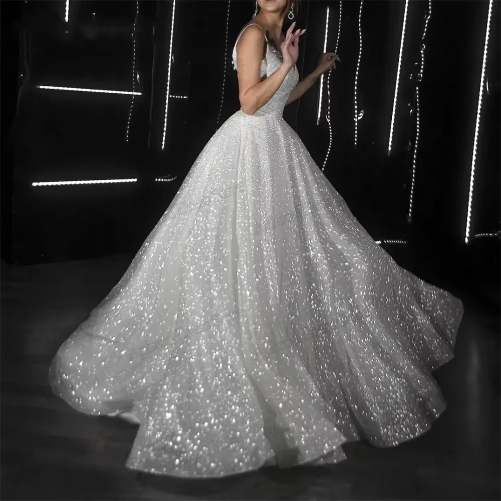 Glitter Wedding Dresses A Line Charming Bridal Gowns Spaghetti Straps Robes For Formal Party Modern Customized Vestidos De Novia
Glitter Wedding Dresses A Line Charming Bridal Gowns Spaghetti Straps Robes For Formal Party Modern Customized Vestidos De Novia