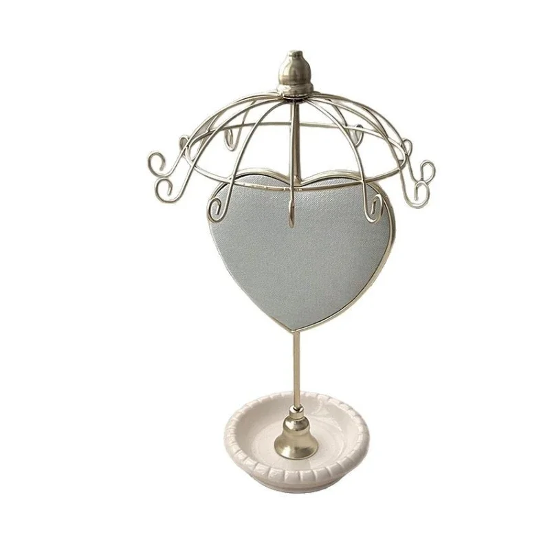 Love jewelry rack, rotatable girl jewelry display rack, jewelry display removable shooting props
Love jewelry rack, rotatable girl jewelry display rack, jewelry display removable shooting props