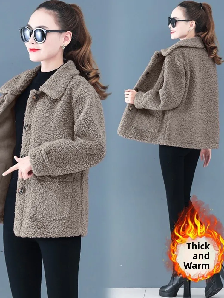 Thickened Fleece Warm Outerwear Women's Fashionable Versatile Particle Velvet Loose Slimming Trendy Coat Korean Style Commute
Thickened Fleece Warm Outerwear Women's Fashionable Versatile Particle Velvet Loose Slimming Trendy Coat Korean Style Commute