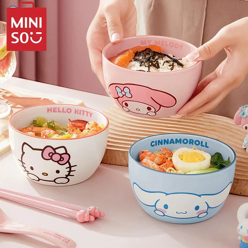 MINISO Round Sanrio Керамическая пиала для риса Бытовая суповая миска, милая детская Высококачественная посуда 4,5-дюймовая керамическая чашка
MINISO Round Sanrio Керамическая пиала для риса Бытовая суповая миска, милая детская Высококачественная посуда 4,5-дюймовая керамическая чашка