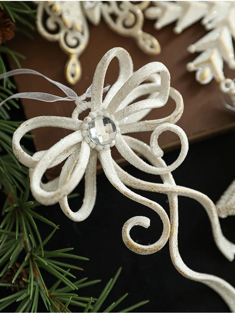 Christmas Tree Hanging Decorations 2025 White Unique Angel Wings Ornament with Glitter Gold for Home Navidad Natal Party Decor
Christmas Tree Hanging Decorations 2025 White Unique Angel Wings Ornament with Glitter Gold for Home Navidad Natal Party Decor