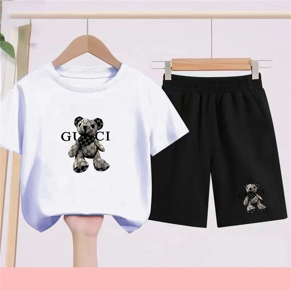 Children Short-sleeved T-shirt+Shorts ventilate Summer Clothes Boys Girls Toddler 3-12Yrs Clothing Set Brand letter printing
Children Short-sleeved T-shirt+Shorts ventilate Summer Clothes Boys Girls Toddler 3-12Yrs Clothing Set Brand letter printing