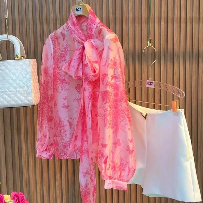 Elegant Vintage Pink Butterfly Printed Shirts Women 2025 Early Spring New Blusas Mujer Y2k Long Sleeve Loose Blouses
Elegant Vintage Pink Butterfly Printed Shirts Women 2025 Early Spring New Blusas Mujer Y2k Long Sleeve Loose Blouses