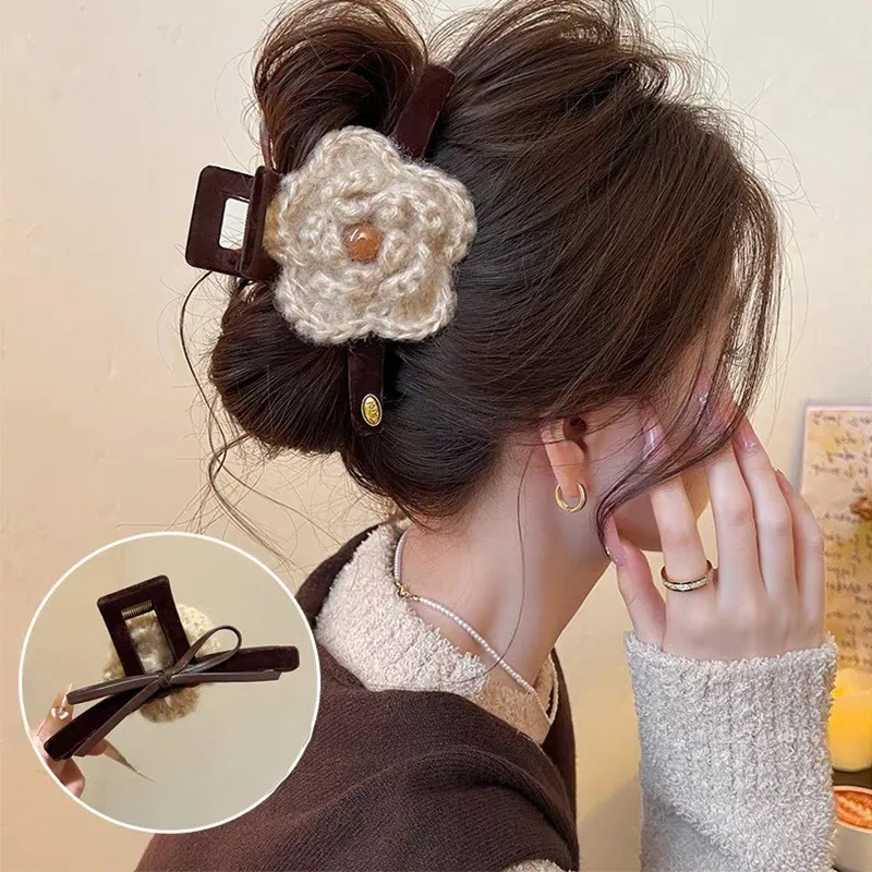 New Knitted Plush Flower Hair Claw Cute Fashion Hairpin Shark Clip Hair Accessories for Women заколка зажим
New Knitted Plush Flower Hair Claw Cute Fashion Hairpin Shark Clip Hair Accessories for Women заколка зажим