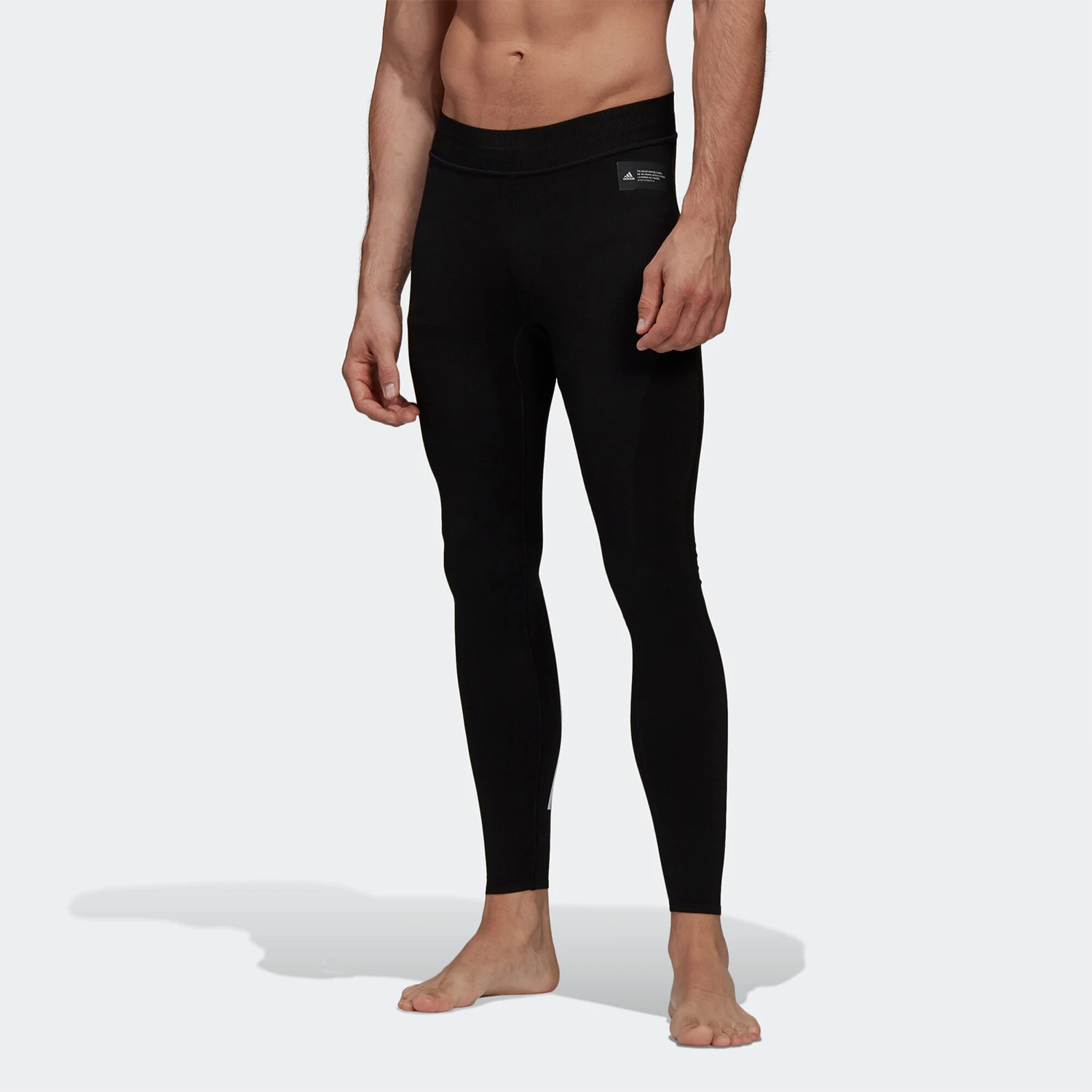 Оригинальные новые мужские спортивные повседневные брюки Adidas Slim Fit GD9412
Оригинальные новые мужские спортивные повседневные брюки Adidas Slim Fit GD9412