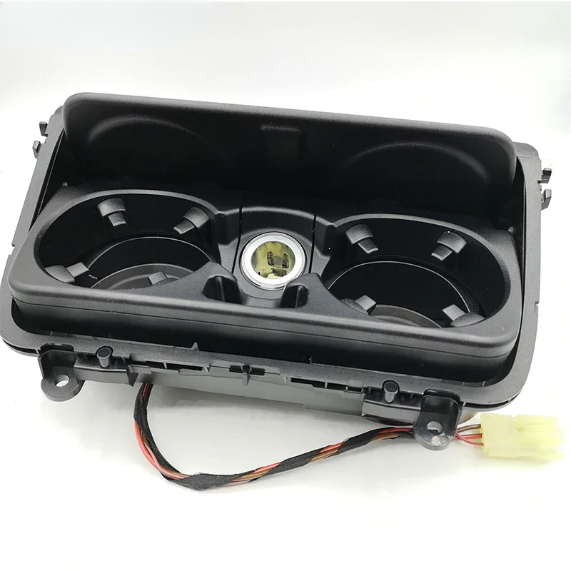 5 Series For BMW F10 F18 GT 535I 523 528 550li Central controlled beverage cup holder LED cigarette lighter base
5 Series For BMW F10 F18 GT 535I 523 528 550li Central controlled beverage cup holder LED cigarette lighter base