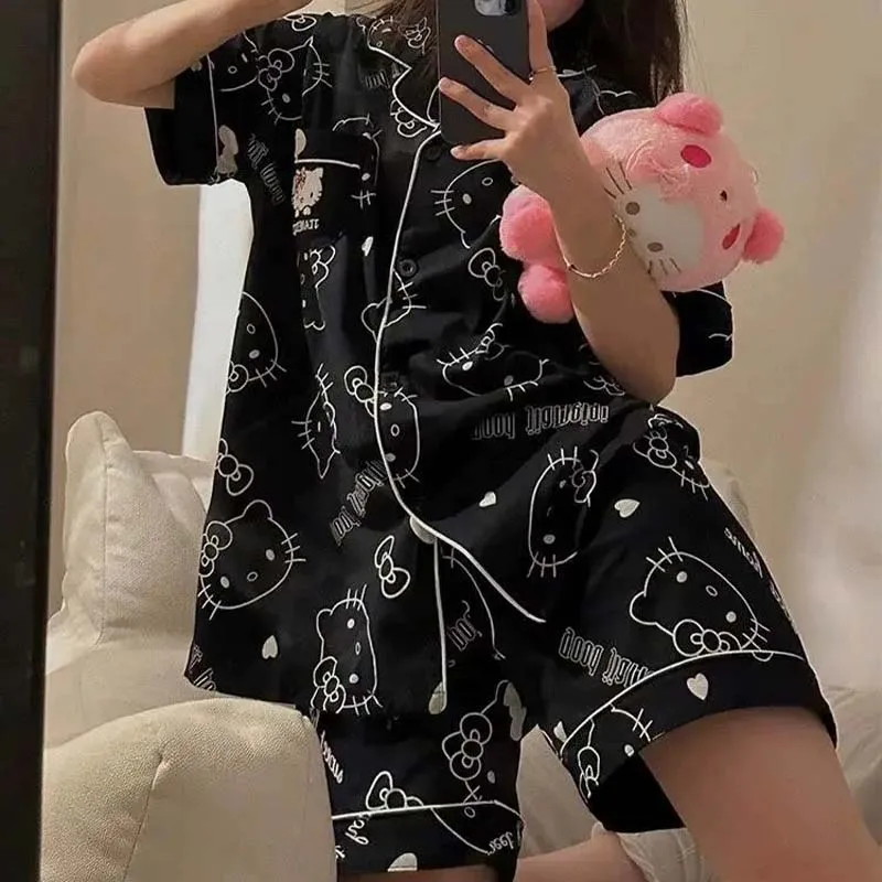 Japanese Women's Hello Kittys Pajamas Summer Short Sleeve Shorts Loungewear Anime Girls Student Cardigan Home Clothes Comfort
Japanese Women's Hello Kittys Pajamas Summer Short Sleeve Shorts Loungewear Anime Girls Student Cardigan Home Clothes Comfort