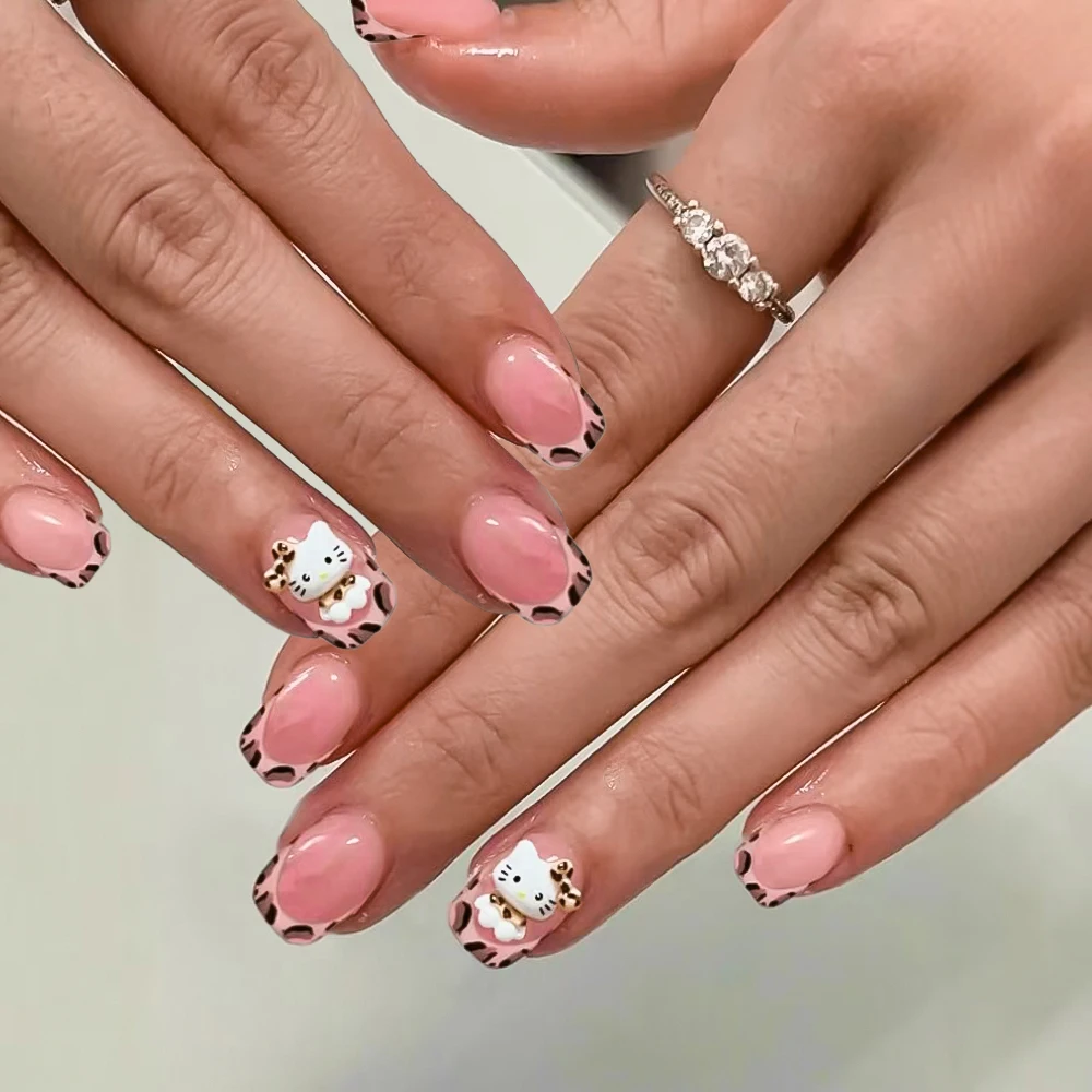 24Pcs Hello Kitty Leopard French Fake Nails Short Square Cute Cartoon Nail Tips Kuromi My Melody Anime press on False nails Girl
24Pcs Hello Kitty Leopard French Fake Nails Short Square Cute Cartoon Nail Tips Kuromi My Melody Anime press on False nails Girl