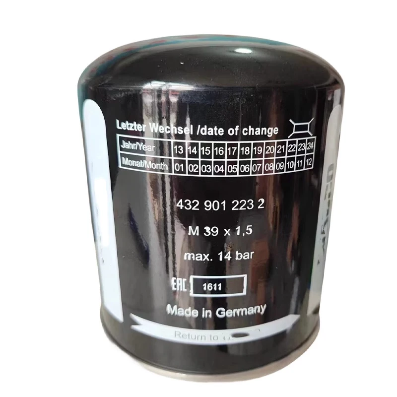 Черный резервуар для осушителя воздуха премиум-класса для Sinotruk Howo T7H, Haohan N7G, SITRAK G7 | Номер детали : 4329012232
Черный резервуар для осушителя воздуха премиум-класса для Sinotruk Howo T7H, Haohan N7G, SITRAK G7 | Номер детали : 4329012232