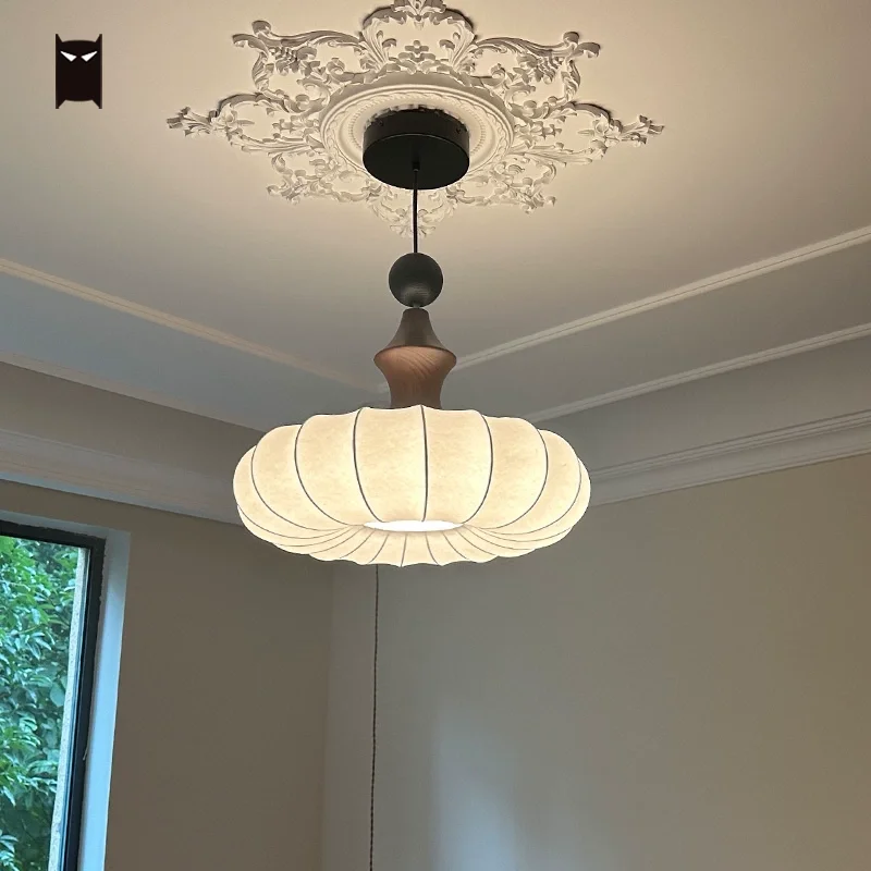 Customized 39/49/59cm Wood Round Fabric Shade Ring Pendant Light Fixture Nordic Art Deco Hanging Ceiling Lamp Foyer Room Bedroom
Customized 39/49/59cm Wood Round Fabric Shade Ring Pendant Light Fixture Nordic Art Deco Hanging Ceiling Lamp Foyer Room Bedroom