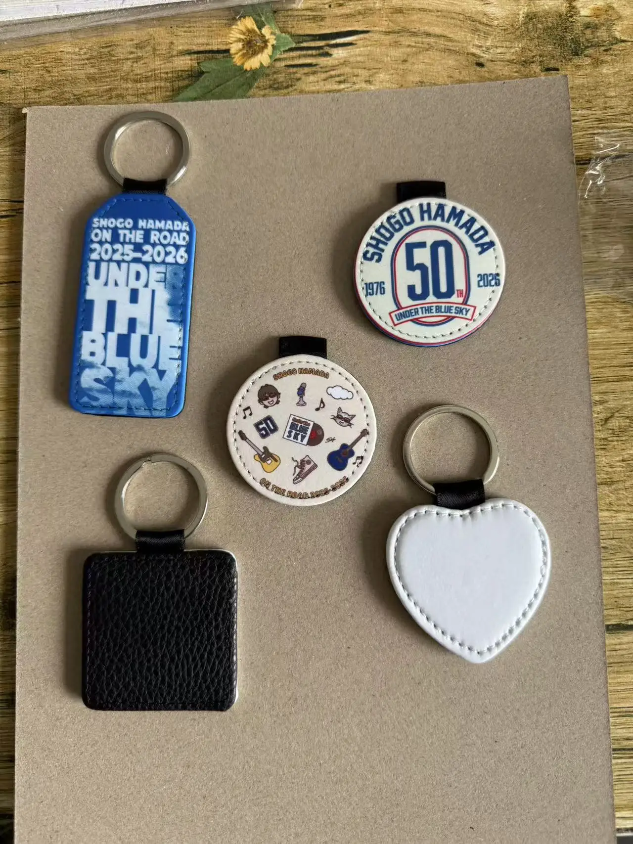 10pcs Sublimation Keychains PU Leather White Keychains for Man Women Crafts Heat Transfer
10pcs Sublimation Keychains PU Leather White Keychains for Man Women Crafts Heat Transfer