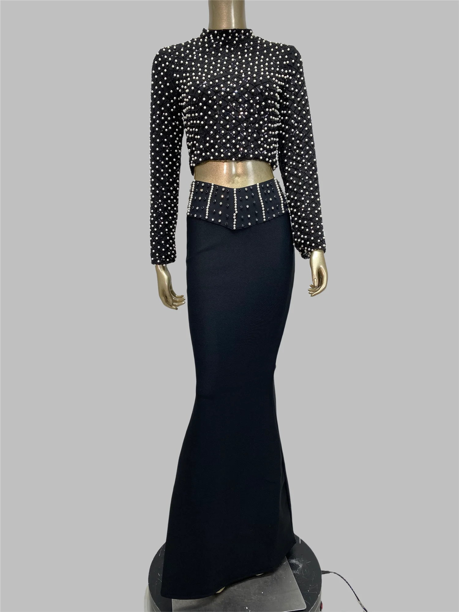 Women Luxury Pearl Sequin Embroidery Bandage Outfits Dress Long Sleeve Crop Top Long Flare Skirt 2 Pieces Set Evening Party
Women Luxury Pearl Sequin Embroidery Bandage Outfits Dress Long Sleeve Crop Top Long Flare Skirt 2 Pieces Set Evening Party