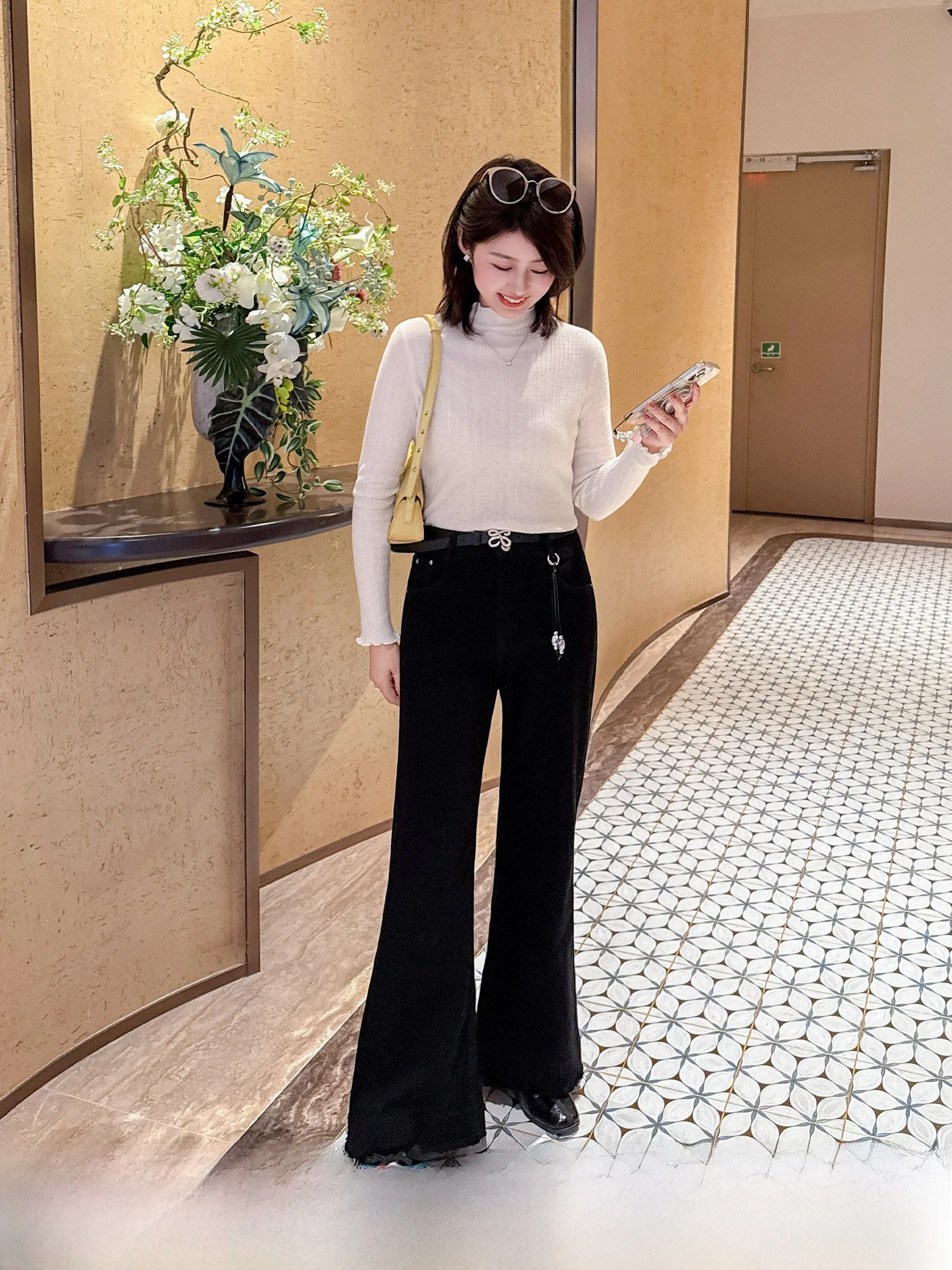 High Waist Flared Jeans Women's Retro Style Super Cute Small Size Cotton Denim Pants Spring Design Sensation Version
High Waist Flared Jeans Women's Retro Style Super Cute Small Size Cotton Denim Pants Spring Design Sensation Version