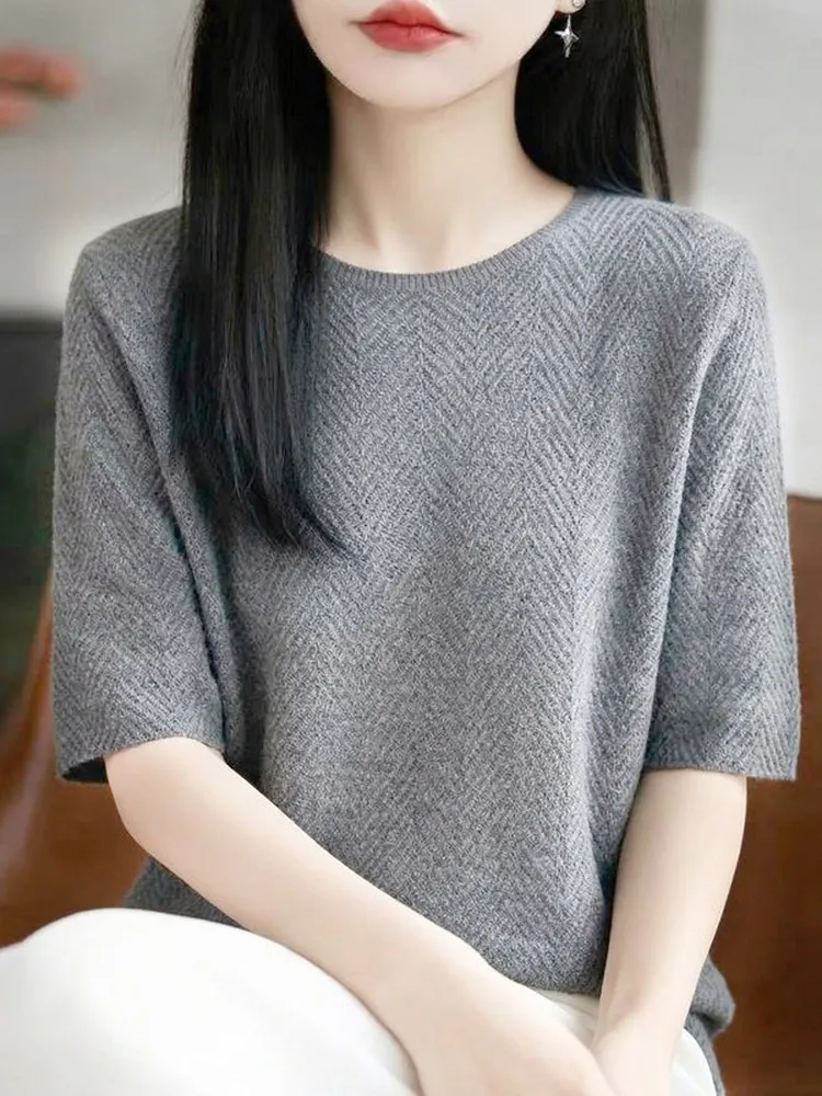 Soft Cozy Spring Five-Quarter Sleeve Knitwear Loose Slim round Neck Short Sleeve T-Shirt Women's plus Size Base Shirt
Soft Cozy Spring Five-Quarter Sleeve Knitwear Loose Slim round Neck Short Sleeve T-Shirt Women's plus Size Base Shirt