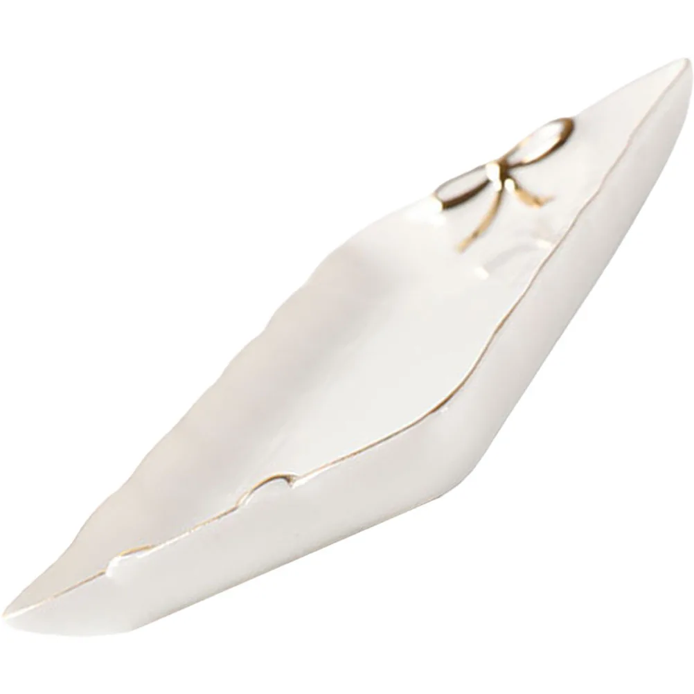 Ceramic Lace Gold Trim Plate Elegant Bow Decorative Jewelry Tray Multifunction Dessert Serving Dish Fruit Snack Display
Ceramic Lace Gold Trim Plate Elegant Bow Decorative Jewelry Tray Multifunction Dessert Serving Dish Fruit Snack Display