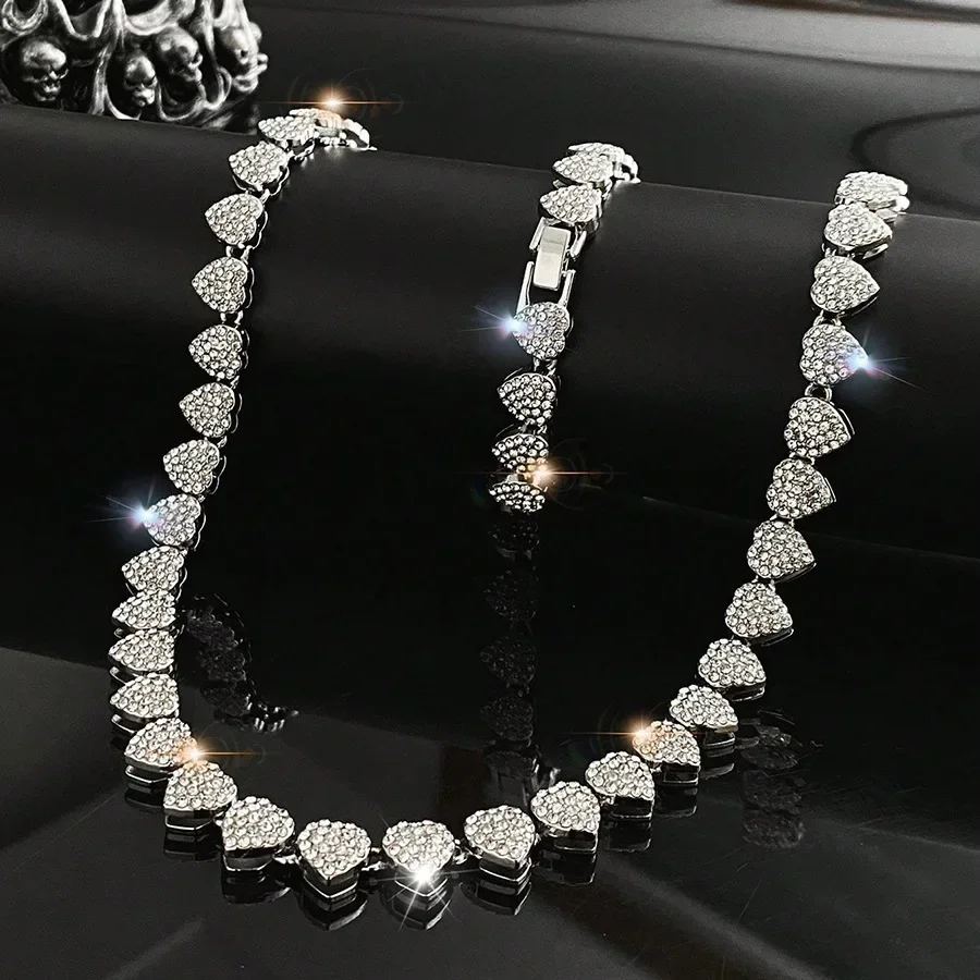 45CM New Hip Hop Tennis Chain Bracelet Necklace Shiny Heart Rhinestone CZ Fashion Rock Party Jewelry Mothers day gift
45CM New Hip Hop Tennis Chain Bracelet Necklace Shiny Heart Rhinestone CZ Fashion Rock Party Jewelry Mothers day gift