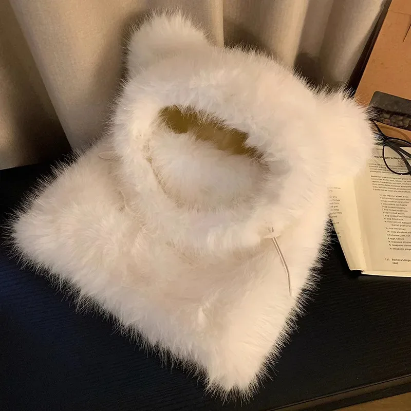 Cute Bear Ears Plush Masked Balaclava Hat Winter Warm Cover Neck Protection Integrated Russian Cap for Women's
Cute Bear Ears Plush Masked Balaclava Hat Winter Warm Cover Neck Protection Integrated Russian Cap for Women's