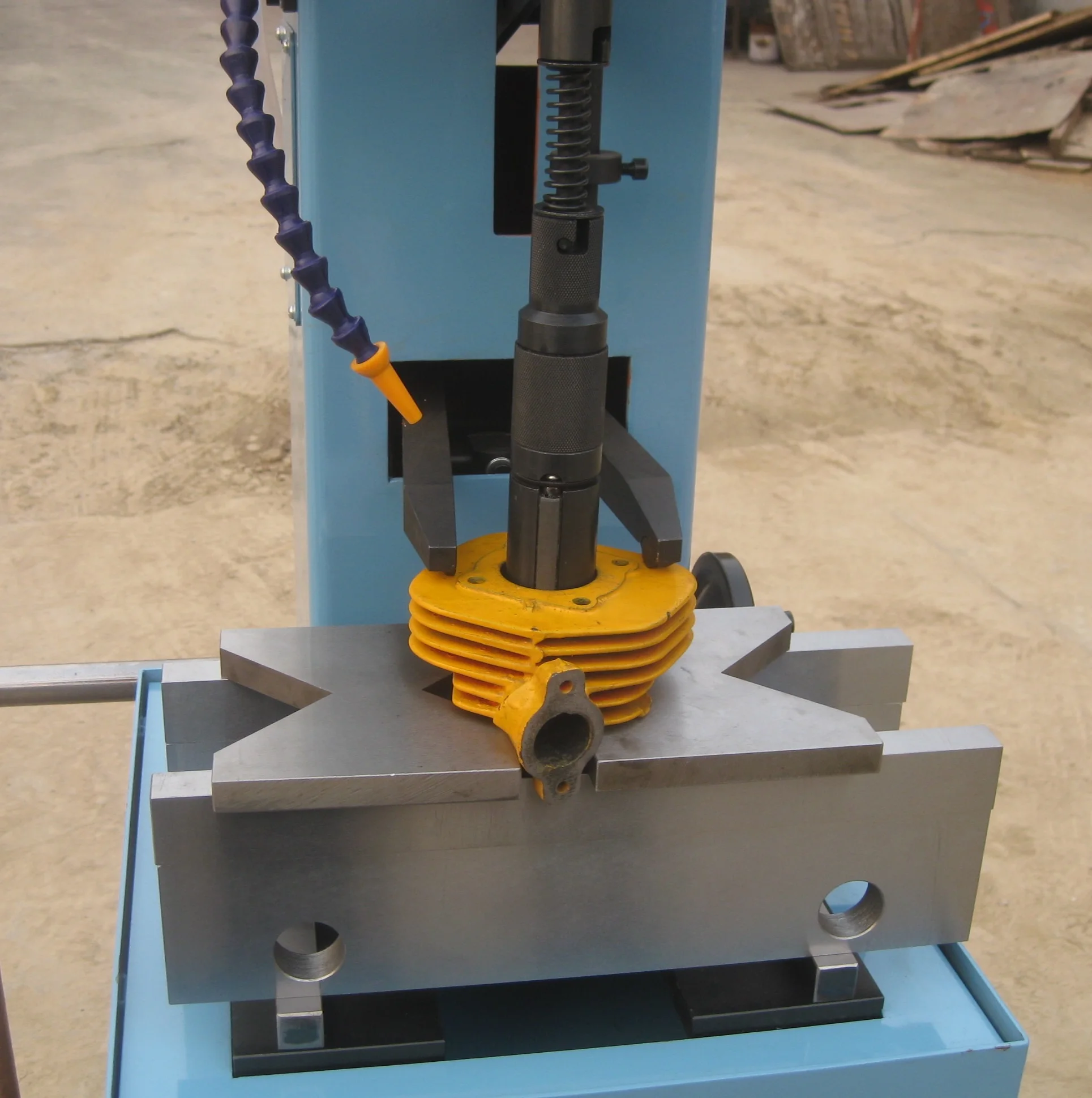 Hot SHM100 Cylinder Honing Machine Engine Block Honing Machine Motorcycle Cylinder Honing Machine
Hot SHM100 Cylinder Honing Machine Engine Block Honing Machine Motorcycle Cylinder Honing Machine