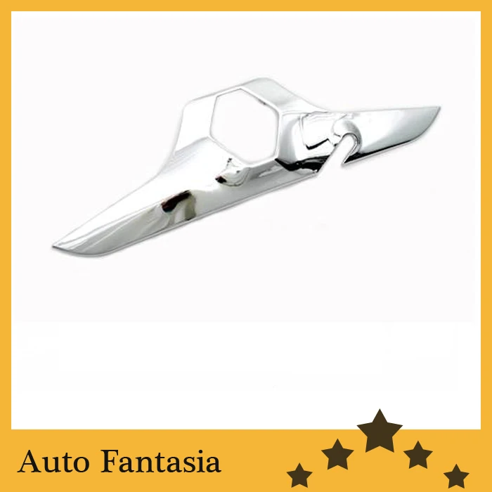 Хромированный задний стример багажника-для Renault Koleos 2008-2012 гг.
Хромированный задний стример багажника-для Renault Koleos 2008-2012 гг.