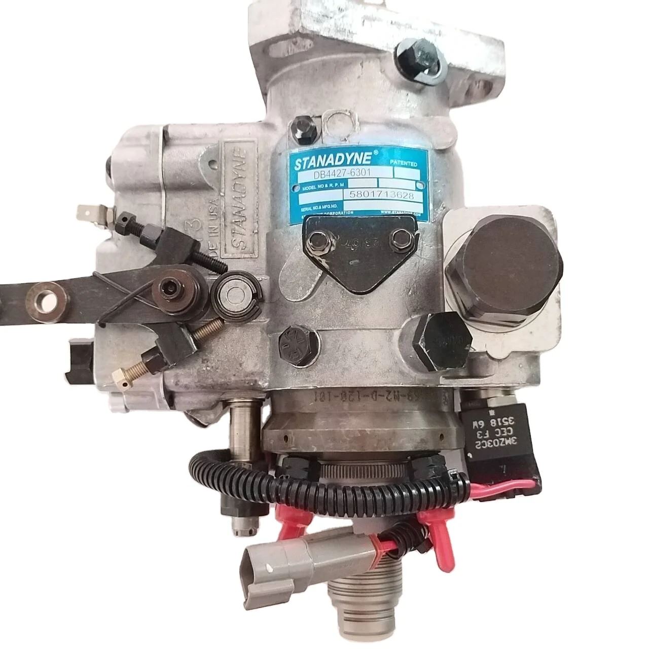 Топливный насос Stanadyne DB4427-6301, 580713628 для генератора Starstar Iveco Nef 4 TC 2 В, новый OEM
Топливный насос Stanadyne DB4427-6301, 580713628 для генератора Starstar Iveco Nef 4 TC 2 В, новый OEM