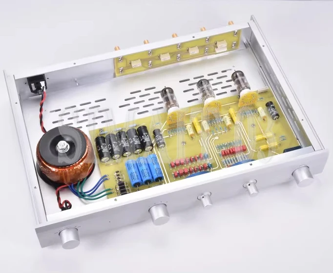 MC22 ECC83 Tube Preamplifier Referenced to McIntosh Circuit with Treble & Bass Tone Adjustment
MC22 ECC83 Tube Preamplifier Referenced to McIntosh Circuit with Treble & Bass Tone Adjustment