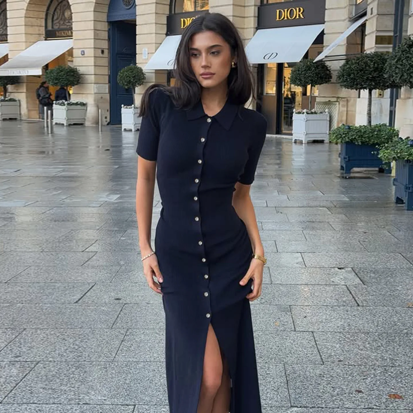 Elegant Knit Solid Long Dresses For Women 2025 Summer Polo Neck Short Sleeve Bodycon Fashion Single Breasted Slim Fit Vestidos
Elegant Knit Solid Long Dresses For Women 2025 Summer Polo Neck Short Sleeve Bodycon Fashion Single Breasted Slim Fit Vestidos