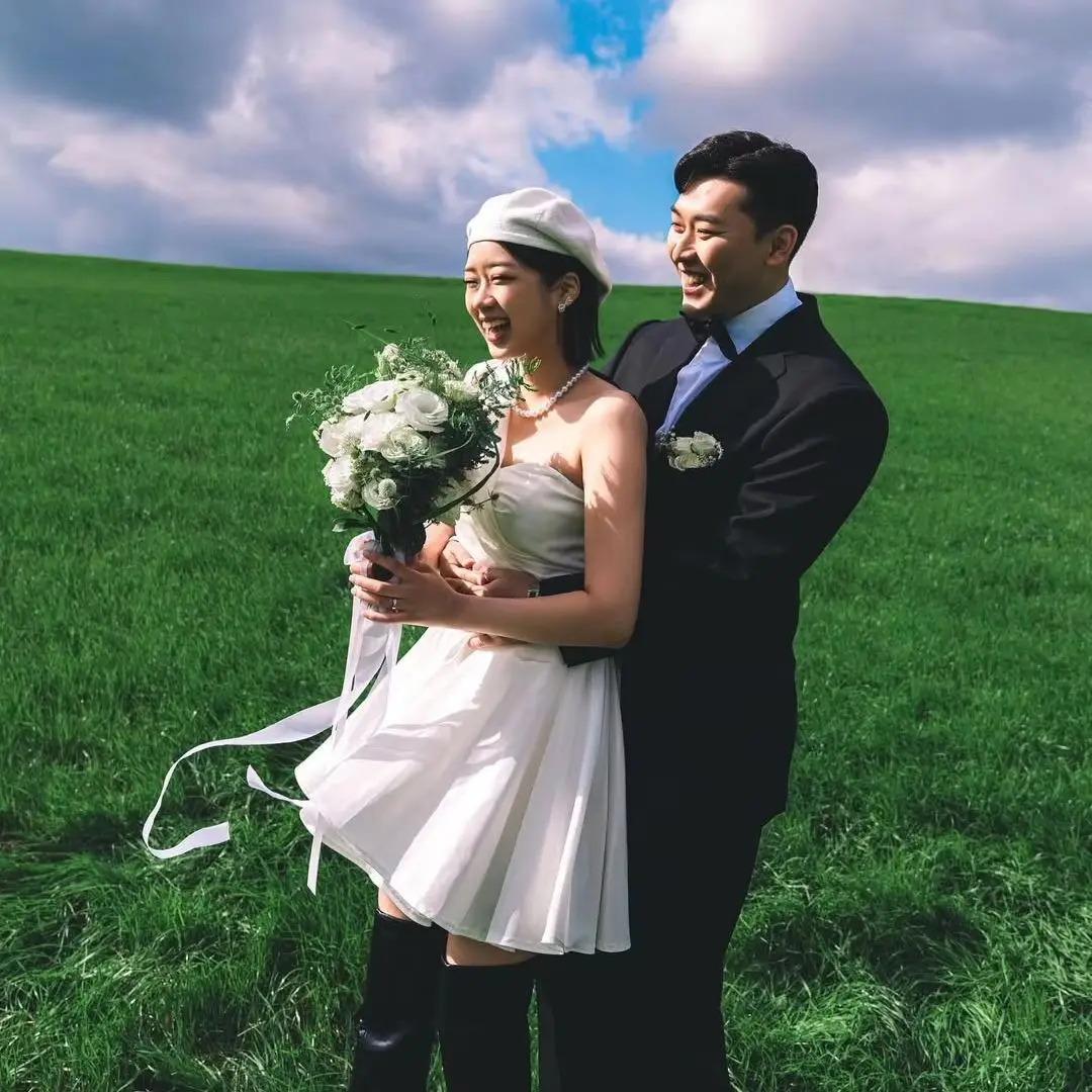 Giyu Simple One-Shoulder A-line Wedding Dresses Sleeveless Pleat Bow Mini Korea Photoshoot Bridal Gowns Customized 웨딩드레스 2025
Giyu Simple One-Shoulder A-line Wedding Dresses Sleeveless Pleat Bow Mini Korea Photoshoot Bridal Gowns Customized 웨딩드레스 2025