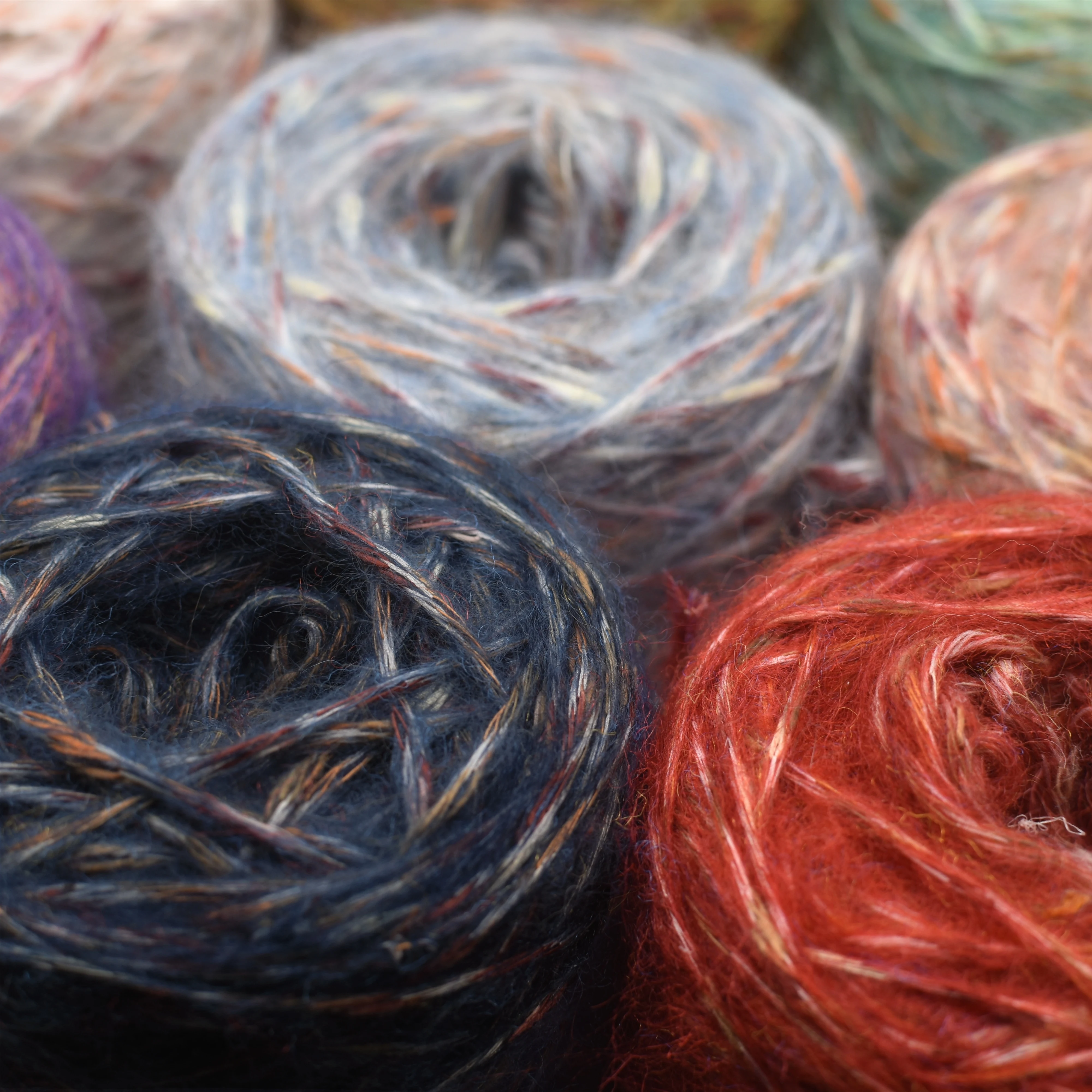 8 Colors Aesthetic Fancy Knitting Yarn Vintage Textured Yarns for Knitting and Crochet Wool Yarn Fluffy Blue Red Beige Brown
8 Colors Aesthetic Fancy Knitting Yarn Vintage Textured Yarns for Knitting and Crochet Wool Yarn Fluffy Blue Red Beige Brown