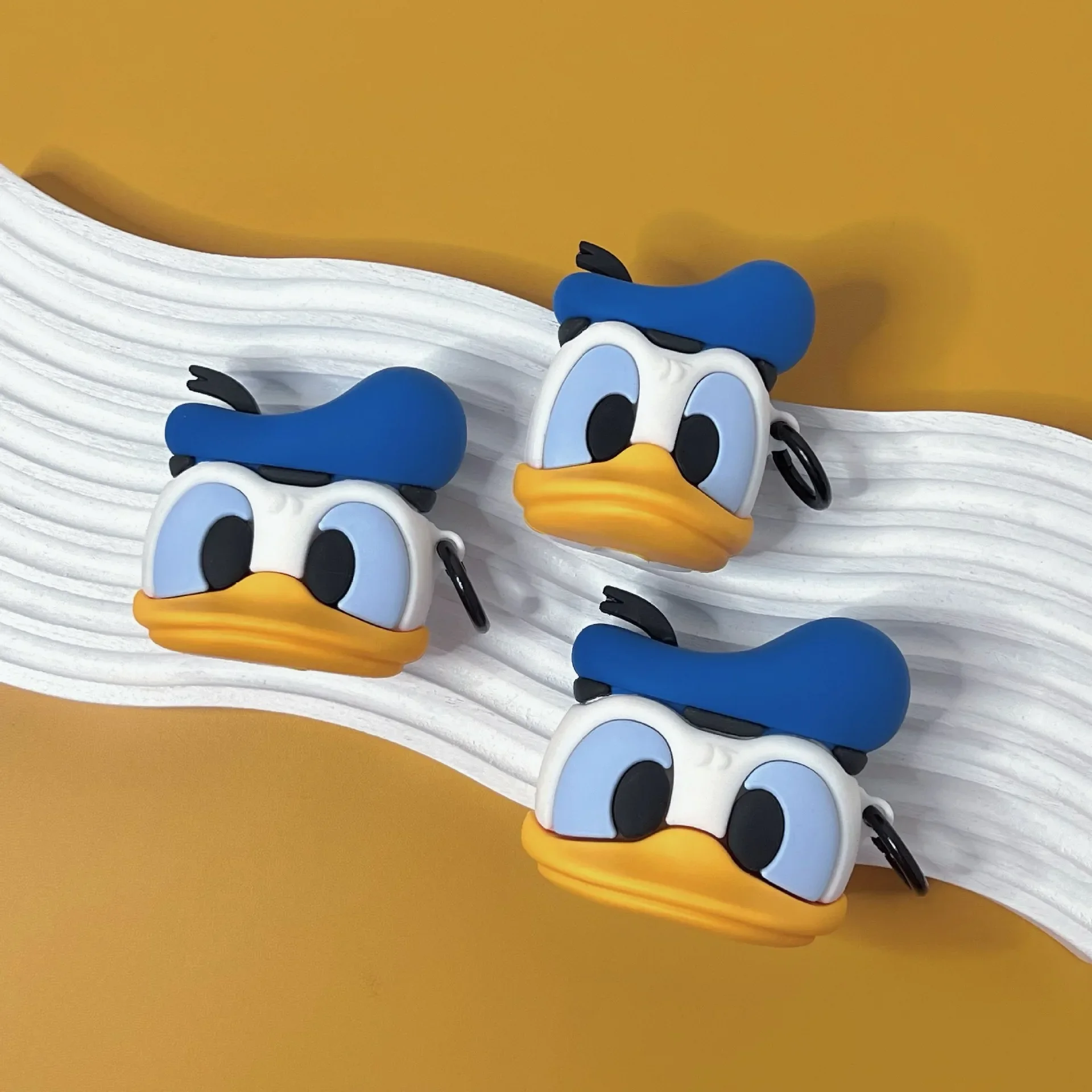 Чехол для Airpods 4, чехол Disney Donald Duck для Airpods, защитный силиконовый чехол для наушников для Airpods Pro 2, детский чехол для мальчиков и девочек
Чехол для Airpods 4, чехол Disney Donald Duck для Airpods, защитный силиконовый чехол для наушников для Airpods Pro 2, детский чехол для мальчиков и девочек