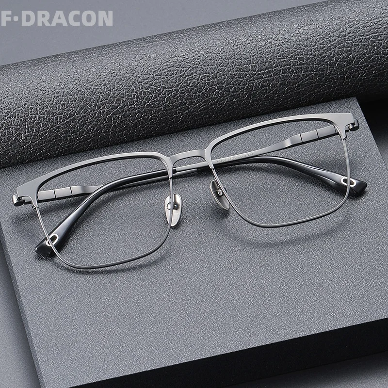 Big Face Titanium Eyeglass Frame Ultra Light Business Men's Eyeglass Frame Anti Blue Light Optical Prescription Frame 70809
Big Face Titanium Eyeglass Frame Ultra Light Business Men's Eyeglass Frame Anti Blue Light Optical Prescription Frame 70809