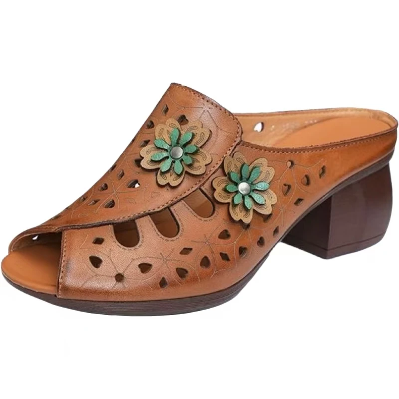 Женские кожаные тапочки с открытым носком на блочном каблуке, новые летние нескользящие уличные тапочки на высоком каблуке с мягкой подошвой в этническом стиле
Женские кожаные тапочки с открытым носком на блочном каблуке, новые летние нескользящие уличные тапочки на высоком каблуке с мягкой подошвой в этническом стиле